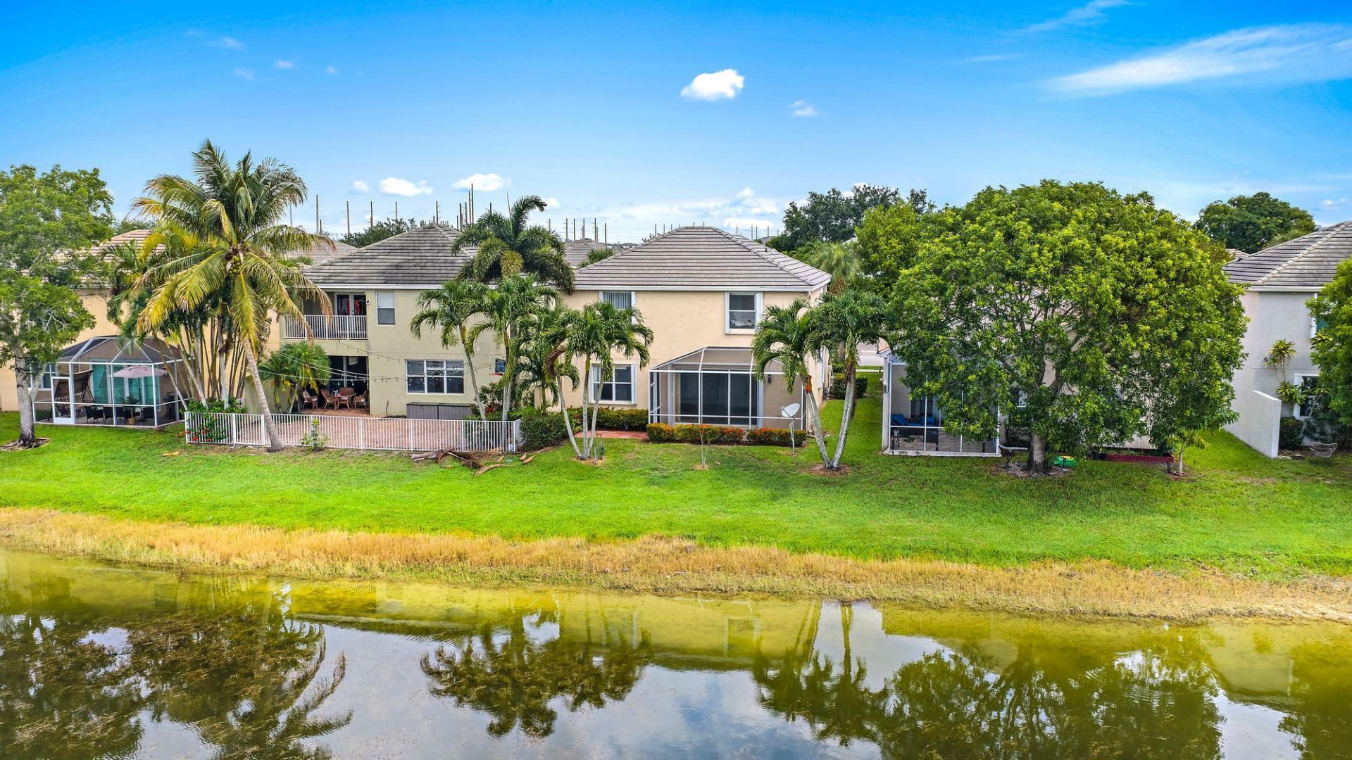 144 Berenger Walk, Royal Palm Beach, FL 33414 Photo