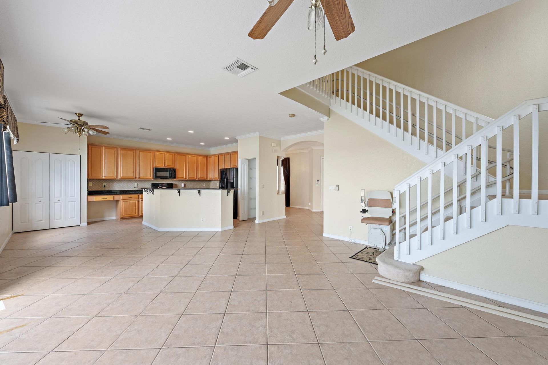 144 Berenger Walk, Royal Palm Beach, FL 33414 Photo