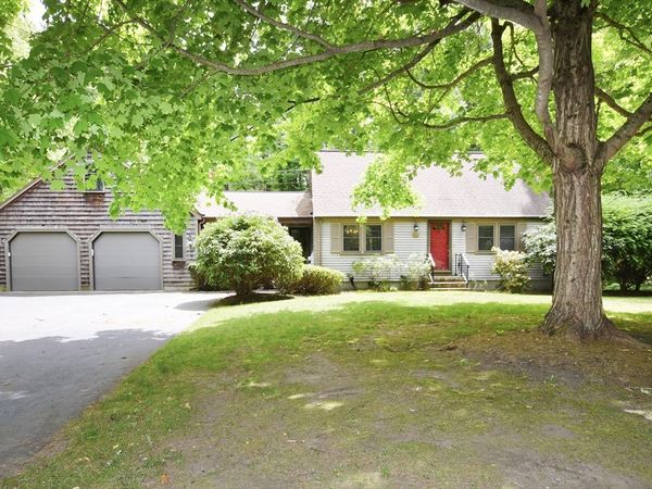164 Forest St, Pembroke, MA 02359