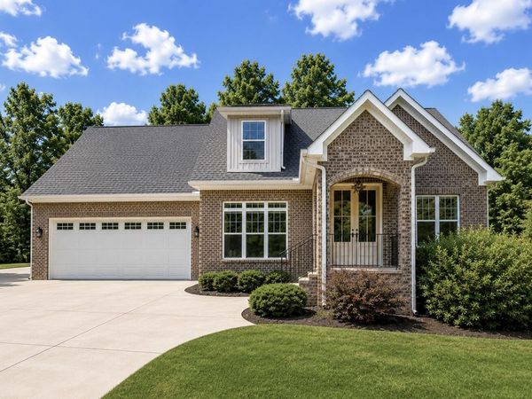 603 W Blue Spring Drive, Chatsworth, GA 30705