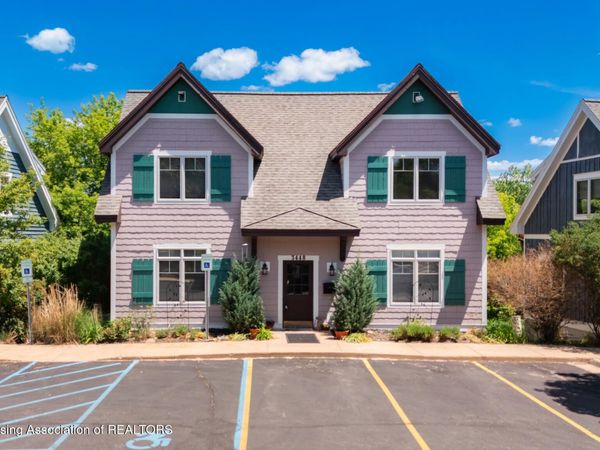 3448 E Lake Lansing Road, East Lansing, MI 48823