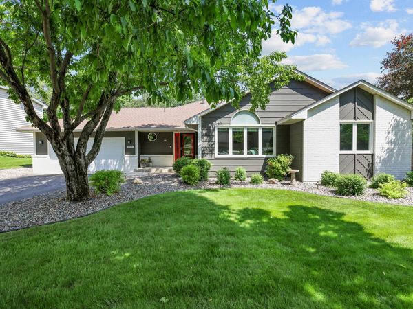 12520 88th Avenue N, Maple Grove, MN 55369