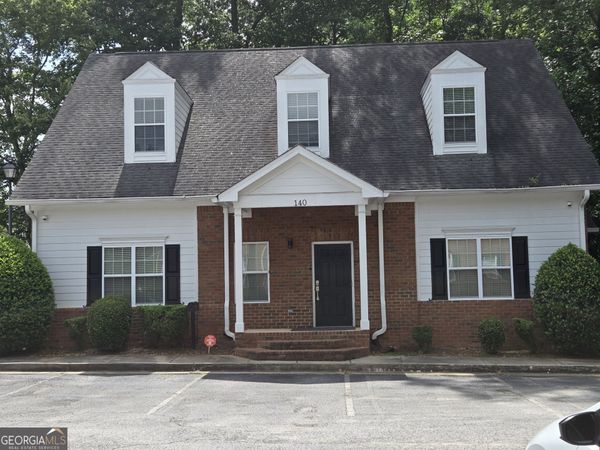 140 Howard Lane, Fayetteville, GA 30215