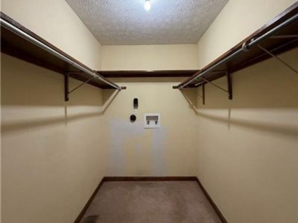 2709 Pine Valley Court, Butler Township, OH 45414