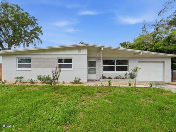 2170 Robinhood Trail, South Daytona, FL 32119