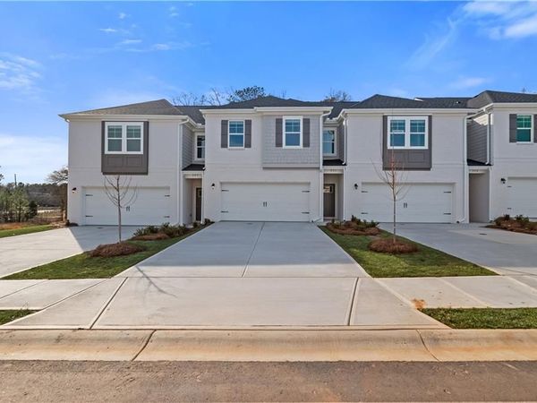268 Sanctuary Drive , Mcdonough, GA 30253