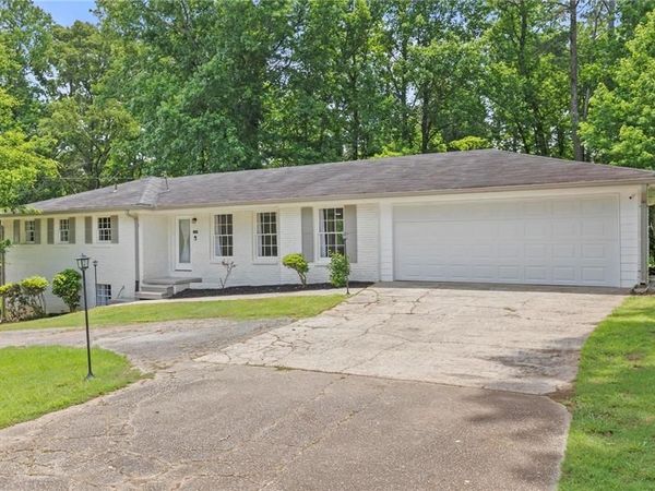 6181 Shallow Wood Lane, Douglasville, GA 30135