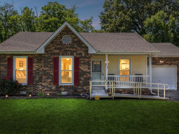 316 Kelsey Dr , Clarksville, TN 37042