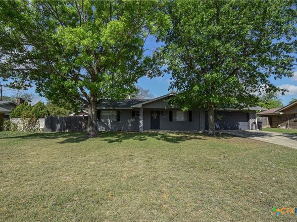 205 Tanglewood Road , Temple, TX 76502