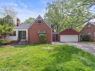 1485 E 221st Street, Euclid, OH 44117