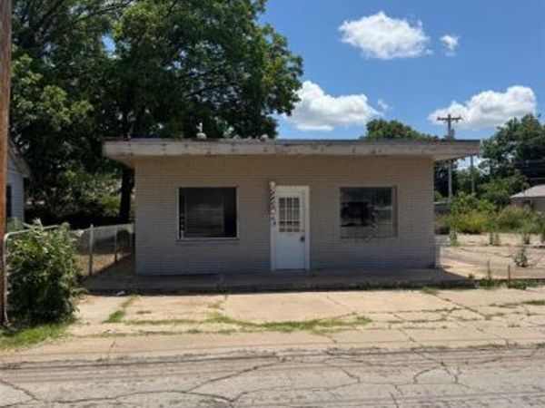 710 S 9th Street, Duncan, OK 73533