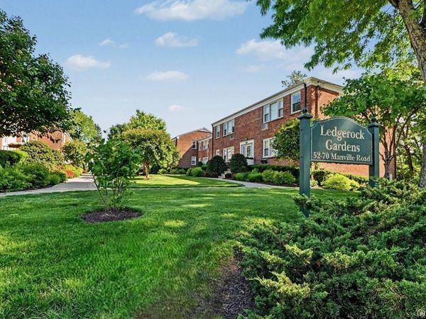 60 Manville Road , Unit 1, Pleasantville, NY 10570