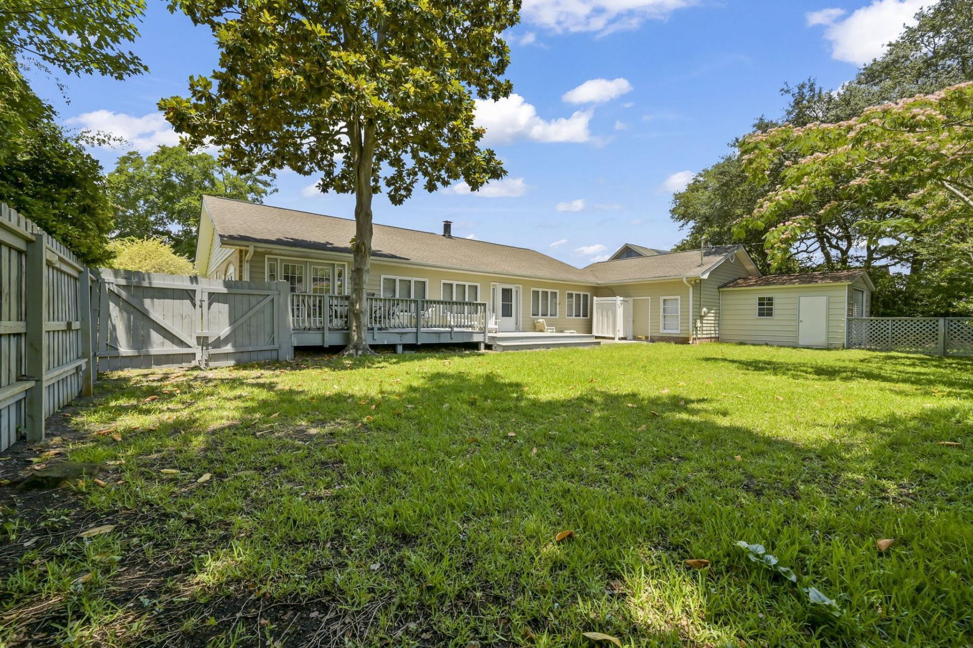 7600 Driftwood Dr. Photo 39