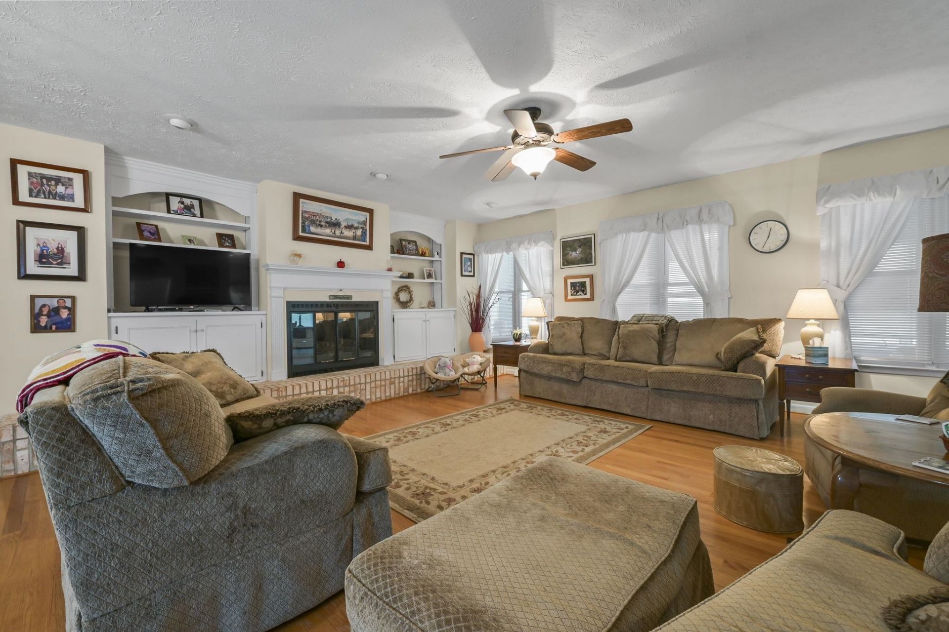 7600 Driftwood Dr. Photo 9