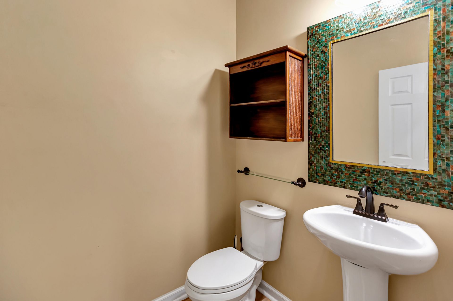 1313 Merchant Court Photo 12