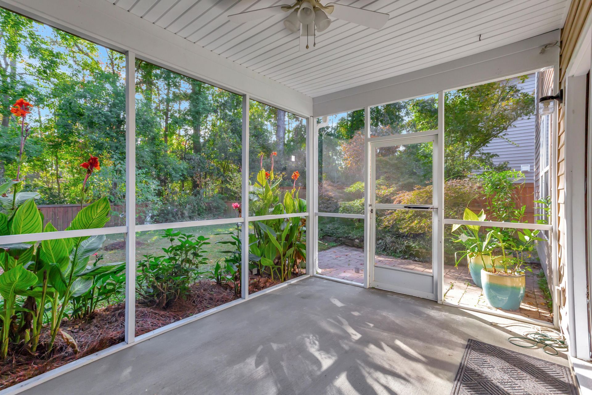 1313 Merchant Court Photo 25