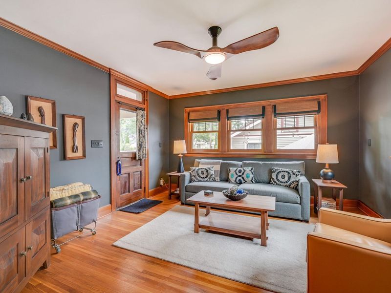 427 E Dunedin Road, Columbus, OH 43214 Photo 15