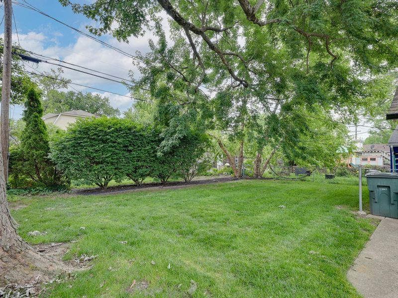 427 E Dunedin Road, Columbus, OH 43214 Photo 45