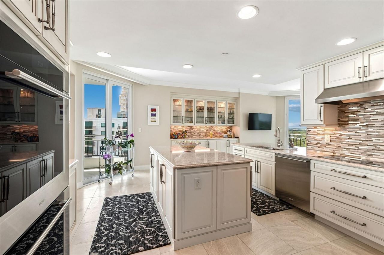 3435 Bayshore Boulevard, Unit 1401S, Tampa, FL 33629 Photo
