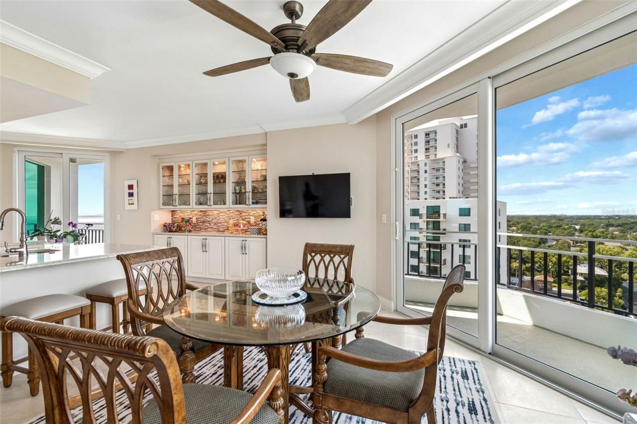 3435 Bayshore Boulevard, Unit 1401S, Tampa, FL 33629 Photo