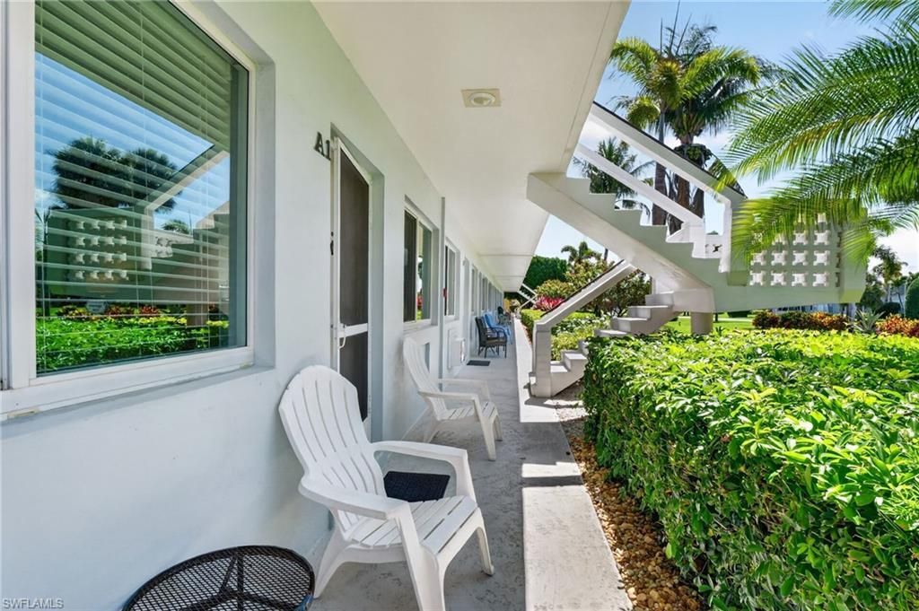 421 12th Ave S, Unit A1, Naples, FL 34102 Photo