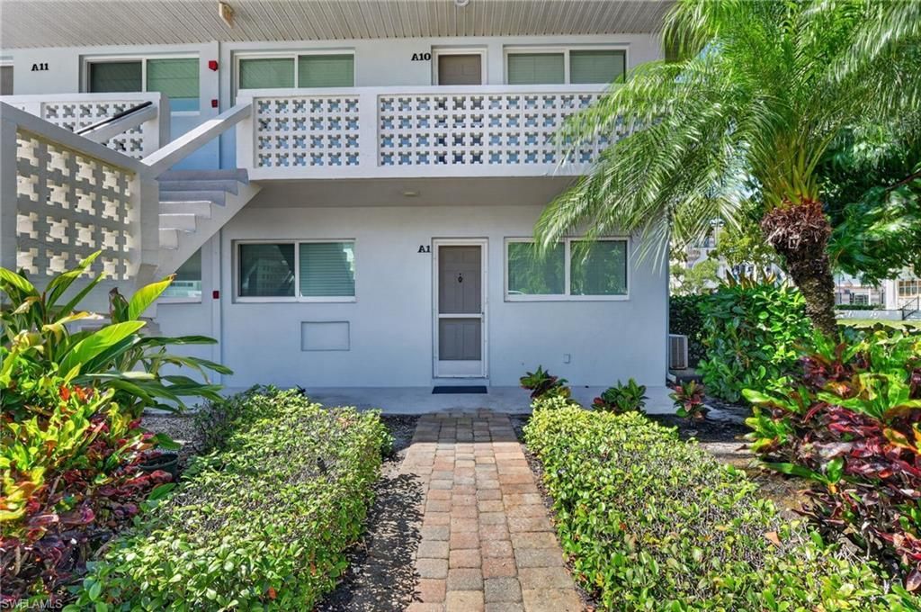 421 12th Ave S, Unit A1, Naples, FL 34102 Photo