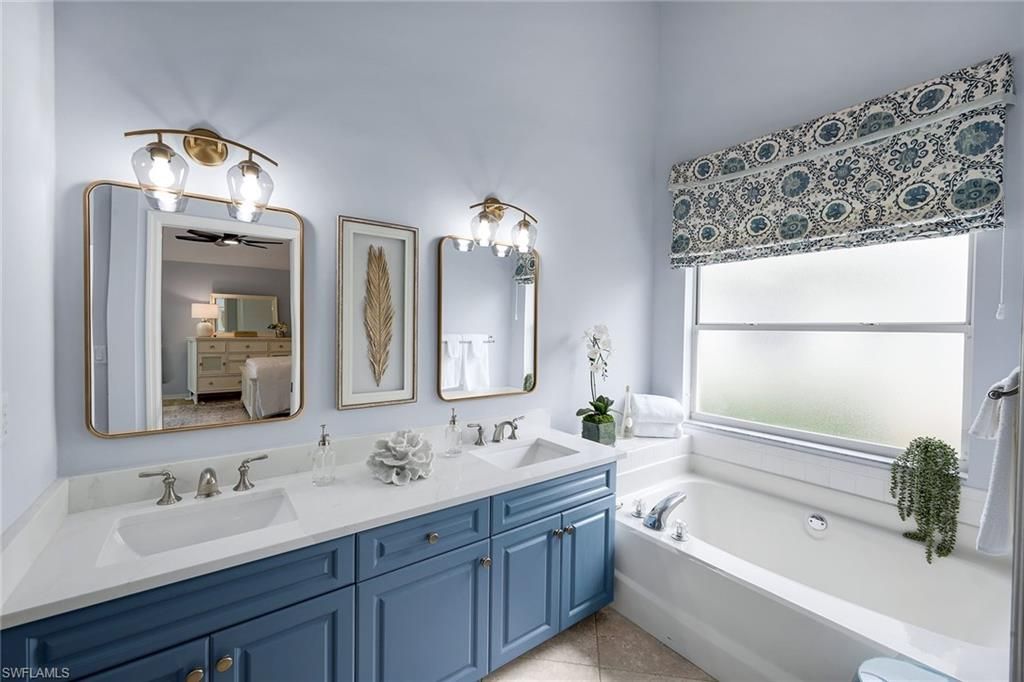 25061 Bay Cedar Dr, Bonita Springs, FL 34134 Photo