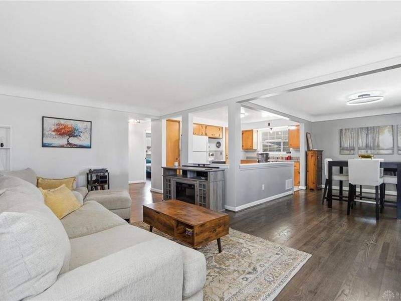 7808 Quarter Maine Avenue, Deer Park, OH 45236 Photo 8