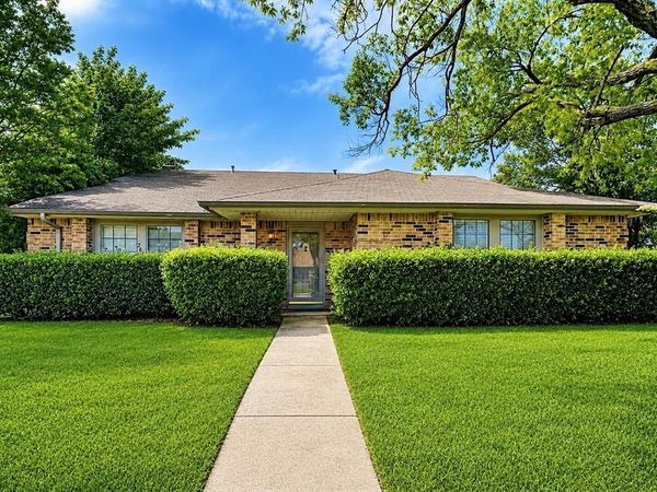2821 Carnaby Lane, Flower Mound, TX 75028