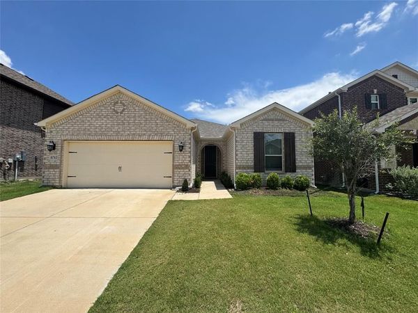 8712 Antelope Flat Lane, Fort Worth, TX 76131