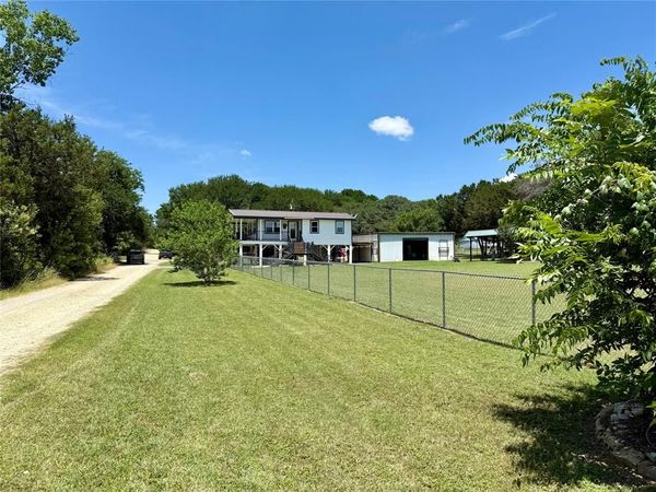 133 10th Street, Whitney, TX 76692