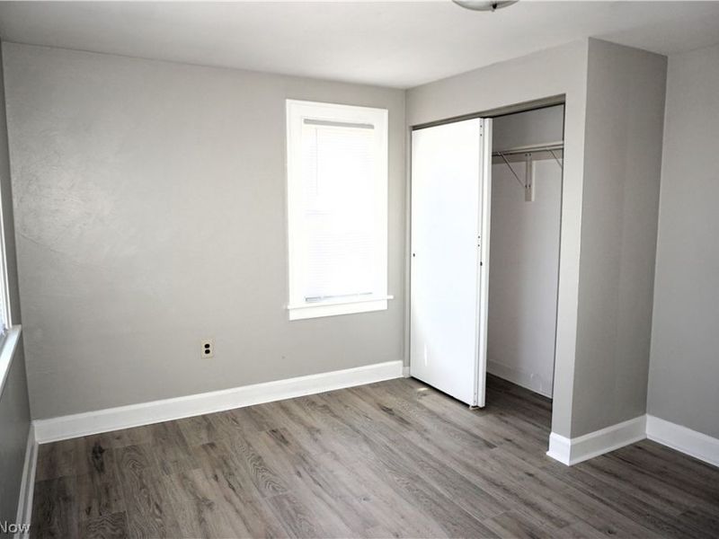 19715 Cherokee Avenue, Cleveland, OH 44119 Photo 17