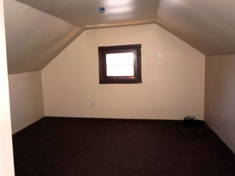 19715 Cherokee Avenue, Cleveland, OH 44119 Photo 18