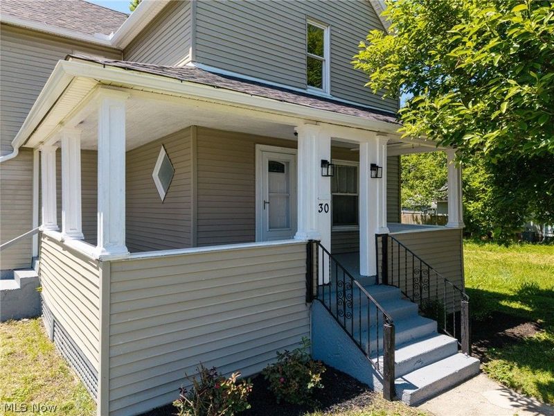 30 16th Street NW, Barberton, OH 44203 Photo 3