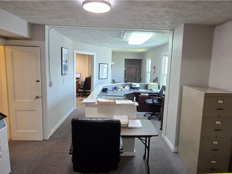 4711 Brookpark Road, Parma, OH 44134 Photo 9