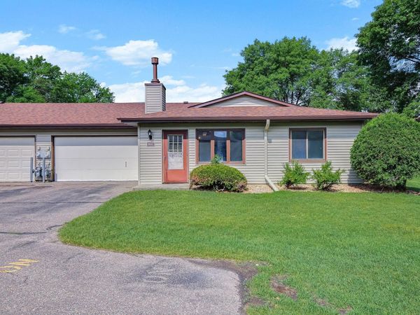 8642 S Maplebrook Circle, Brooklyn Park, MN 55445