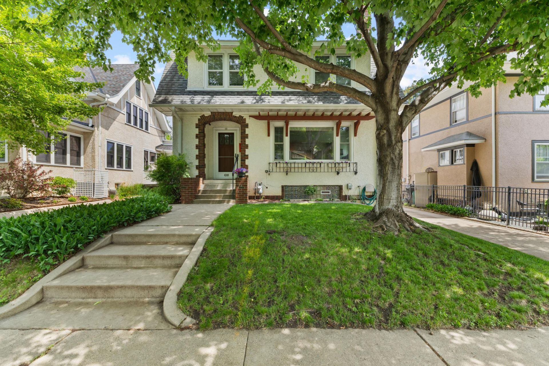 4249 Aldrich Avenue S, Minneapolis, MN 55409