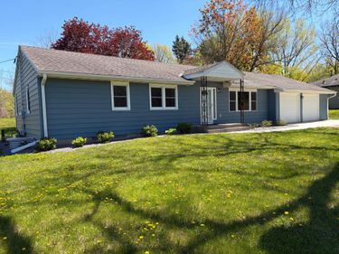 5074 Lonsdale Boulevard E, Northfield, MN 55057