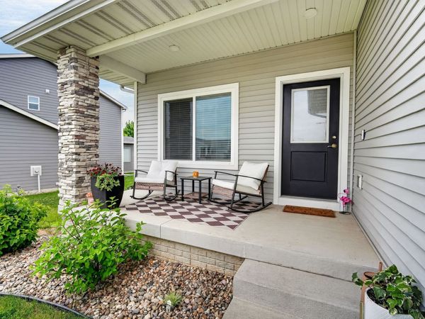 9914 Marnewood Drive, Johnston, IA 50131