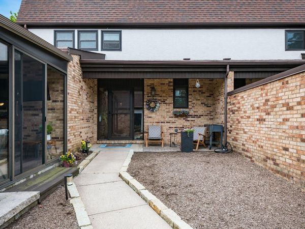 4573 Arlingate Drive W, Columbus, OH 43220