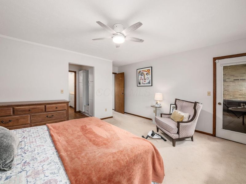 4573 Arlingate Drive W, Columbus, OH 43220 Photo 25