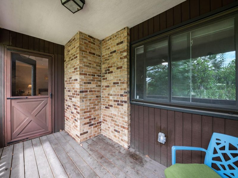 4573 Arlingate Drive W, Columbus, OH 43220 Photo 33