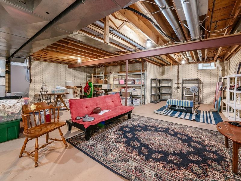4573 Arlingate Drive W, Columbus, OH 43220 Photo 38