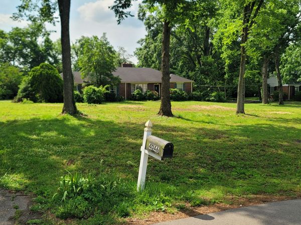 4046 Crestridge Dr , Nashville, TN 37204