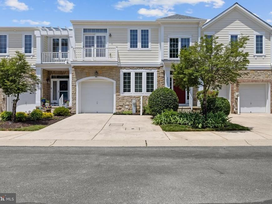 8861 Shining Oceans Way, Unit 27, Columbia, MD 21045 Main Photo