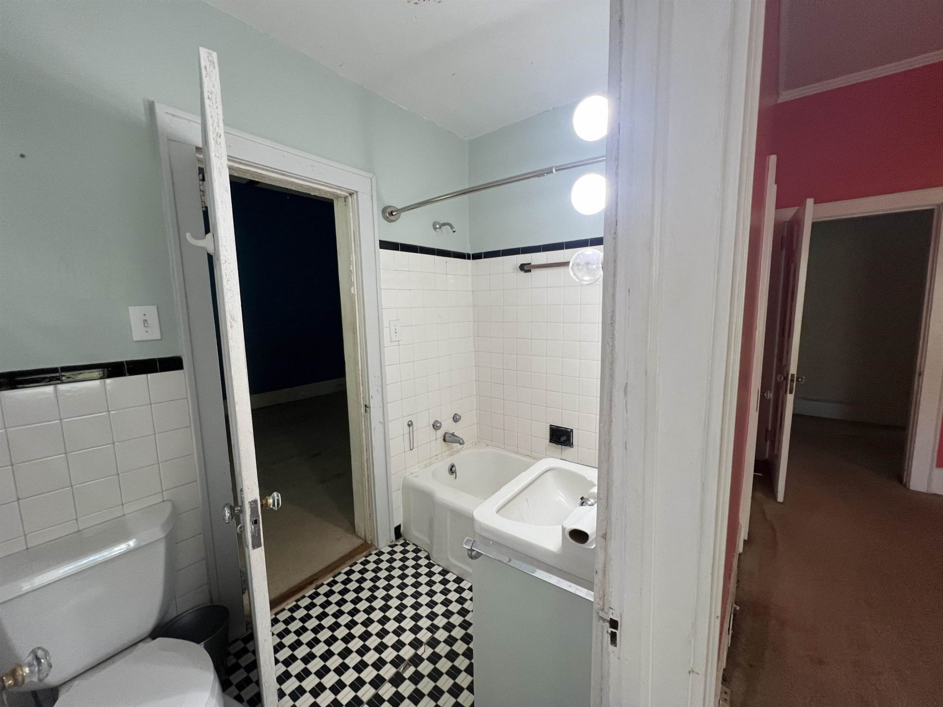 23 Society St.  Photo 17