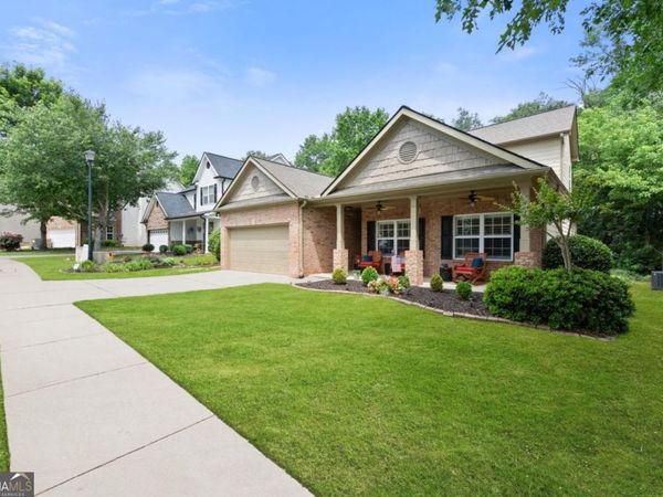 6943 Grand Hickory Drive, Braselton, GA 30517