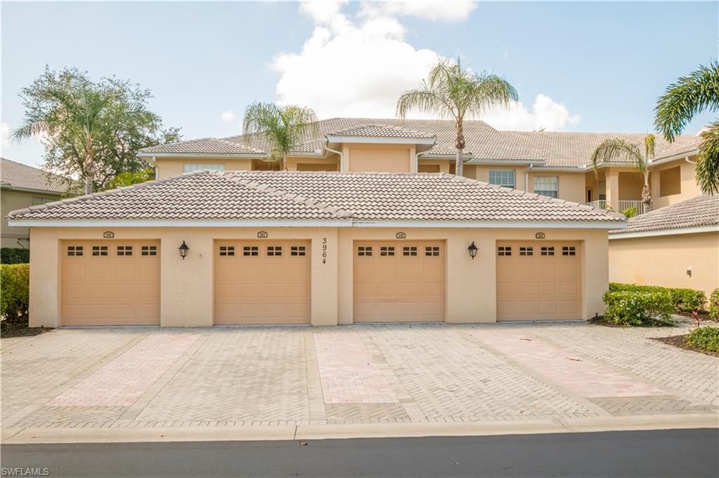 3964 Bishopwood Ct E, Unit 1-202, Naples, FL 34114 Photo