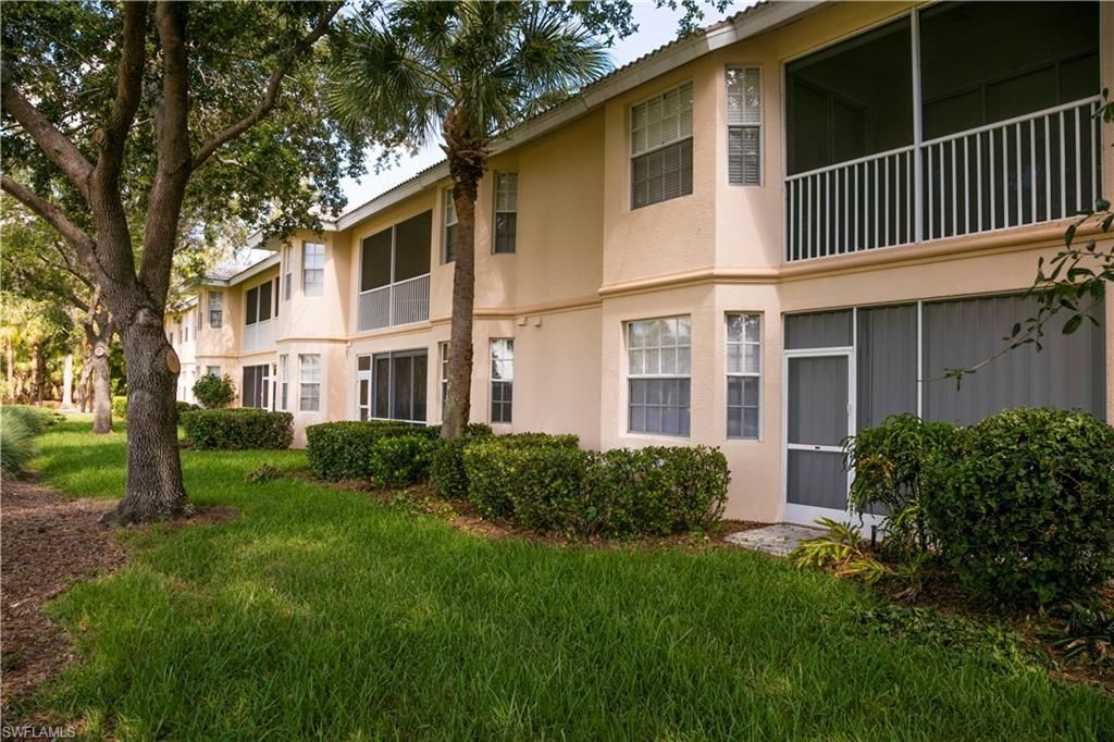3964 Bishopwood Ct E, Unit 1-202, Naples, FL 34114 Photo