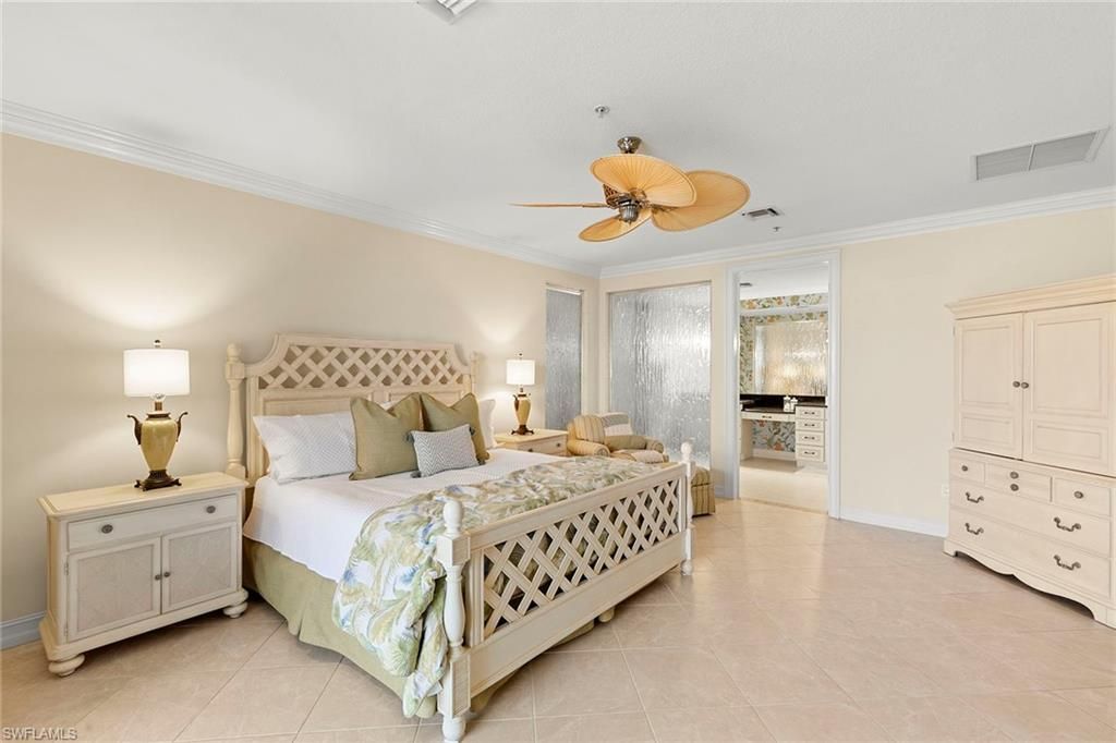 600 5th Ave S, Unit A-211, Naples, FL 34102 Photo